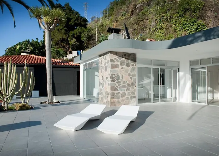 Дом отдыха Small House Ля Оротава